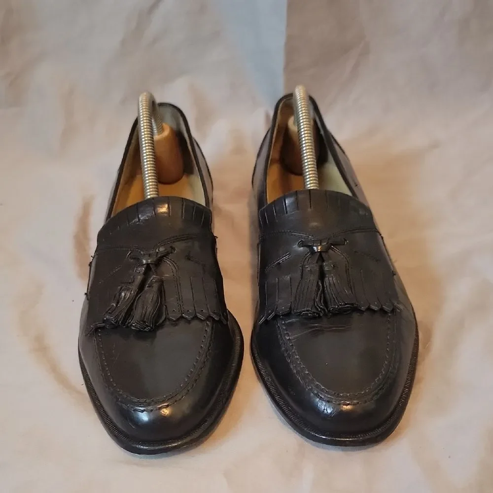 Johnston & Murphy Black Loafers with Tassels